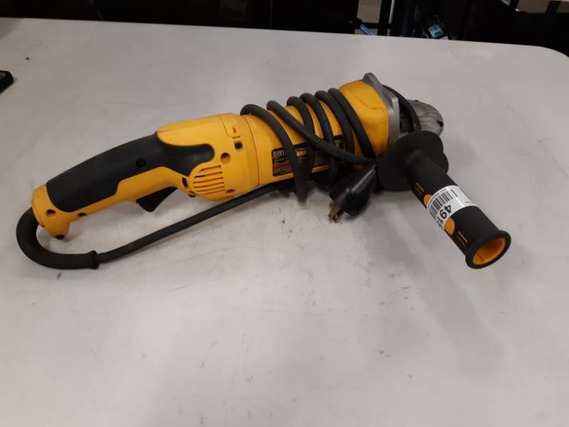 lot 4915 image: D28115 4-12  5 HIGH PERFORMANCE GRINDER W TRIGGER GRIP