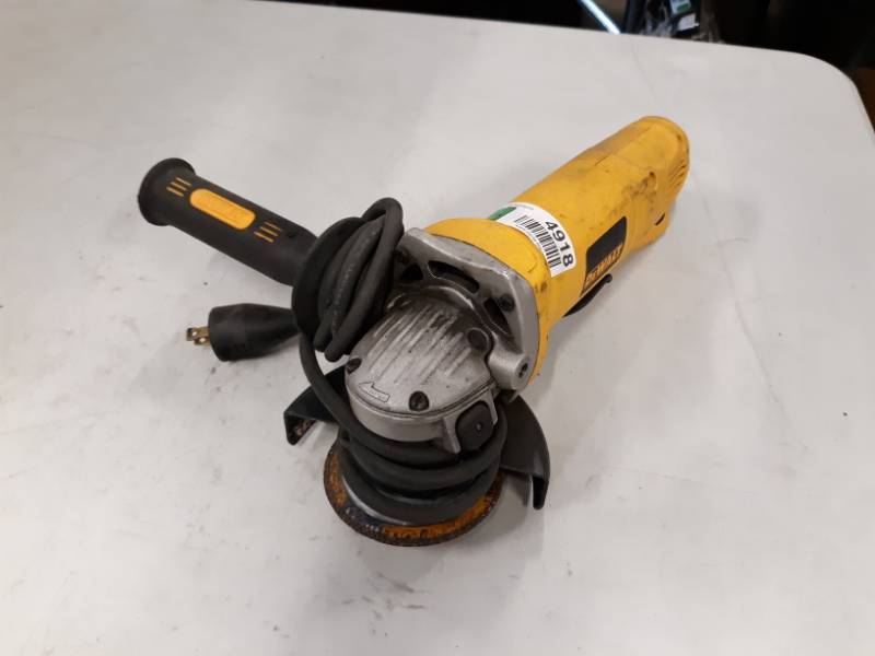 lot 4918 image: D28402 4-12 (115MM) SMALL ANGLE GRINDER