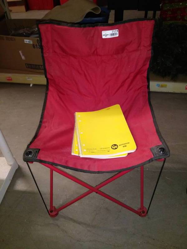 lot 7174 image: Foldable chair.
