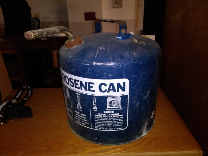 lot 7187 image: Kerosene can.