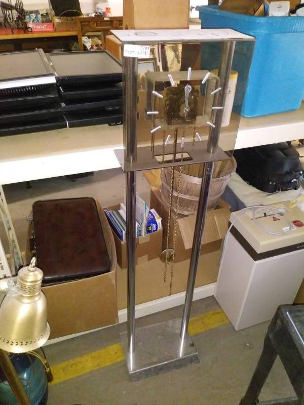lot 7205 image: Large floor clock.