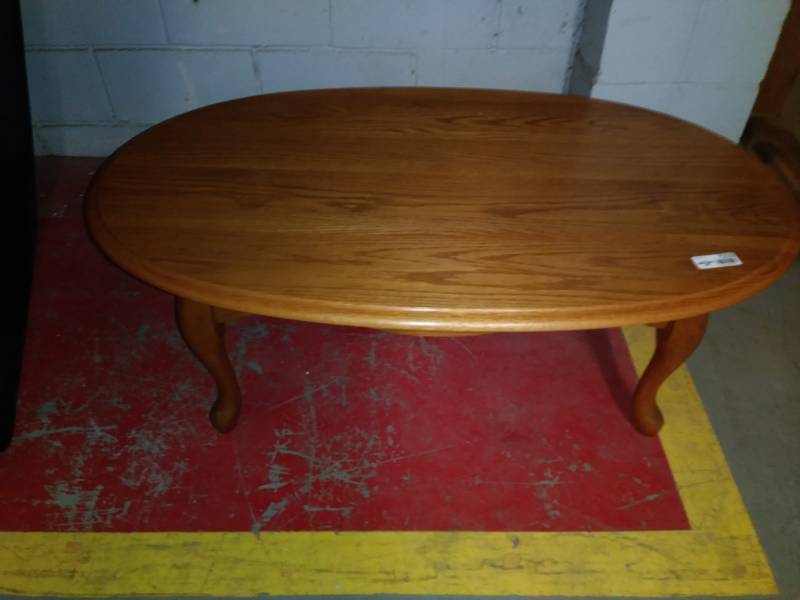 lot 7233 image: Wood coffee table.