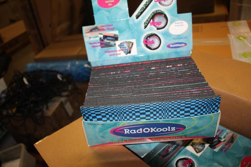 lot 3714 image: Rad-O-Koolz drink insulators 1 box of 25