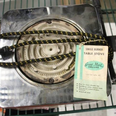 lot 832 image: Single Burner (Electric) Table Stove