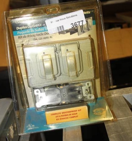 lot 1377 image: Outdoor Outlet Box