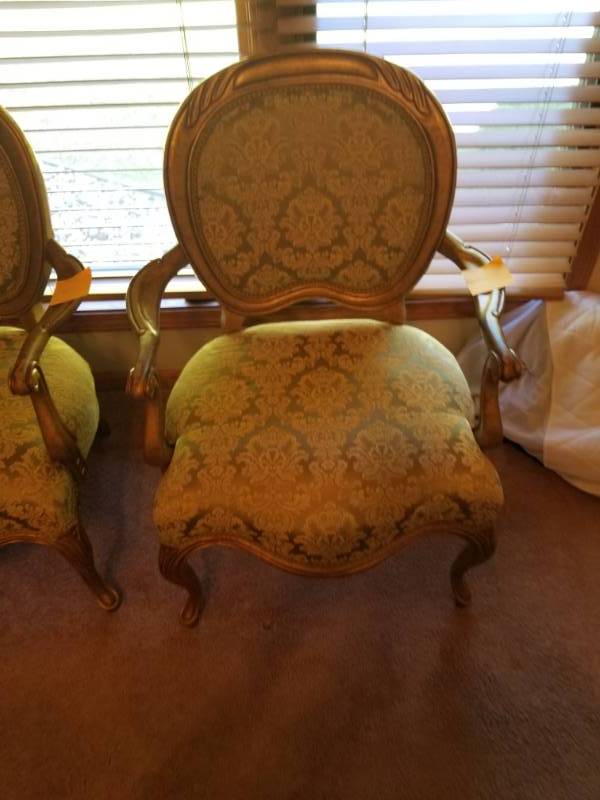lot 16 image: French Provincial Gold Arm Chair w Baroque Upholstery