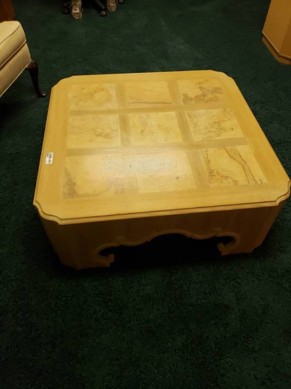 lot 7445 image: Nice wooden coffee table.
