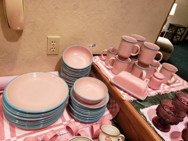 lot 7453 image: Nice RIO century stoneware.