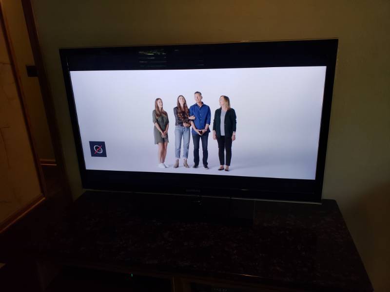 lot 7483 image: Samsung HDMI HD TV.