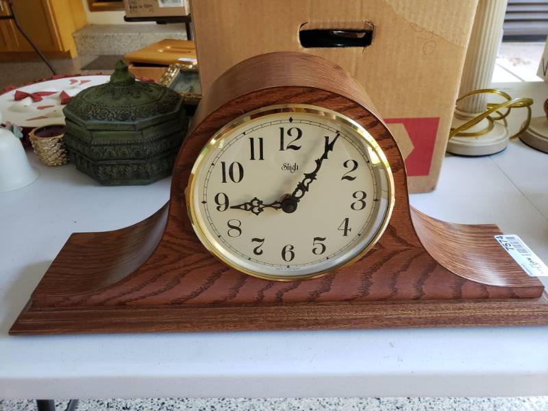 lot 7574 image: Sligh mantle clock