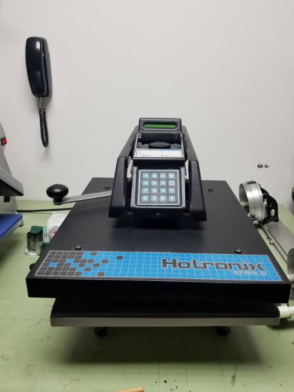 lot 2298 image: Stahls Hotronix Swing-Away Heat Press