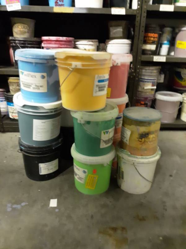 lot 2363 image: (14) Buckets Assorted Screen Printing Ink