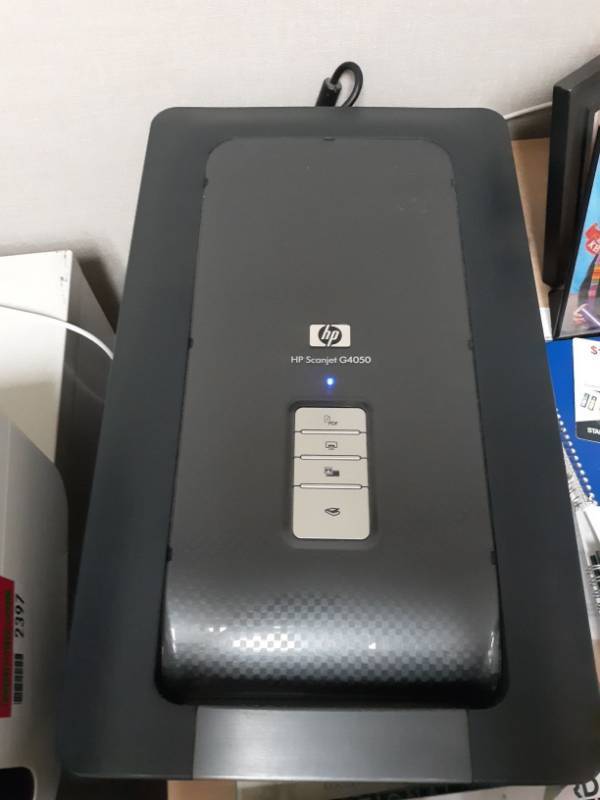 lot 2398 image: HP Scanjet G4050 Scanner