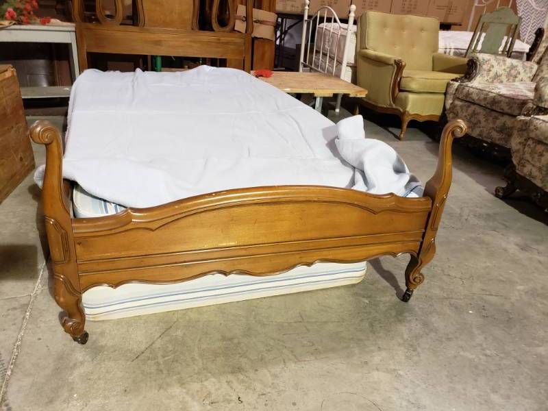 lot 7578 image: Twin Size Bed Frame - with Mattress & Box Springs