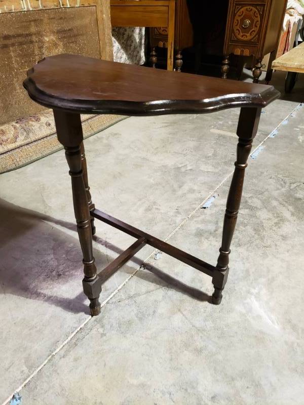 lot 7595 image: Crescent Moon End Table