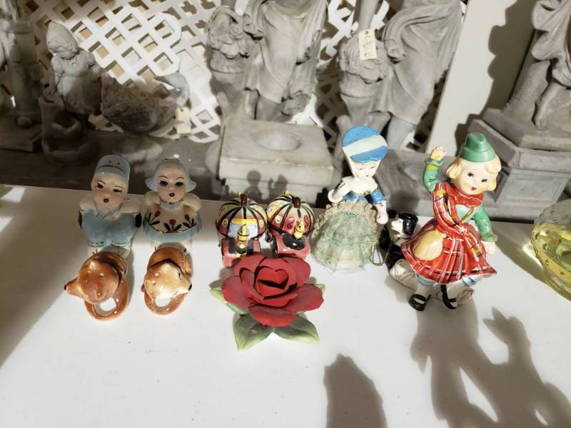 lot 7622 image: Ebay Lovers Lot