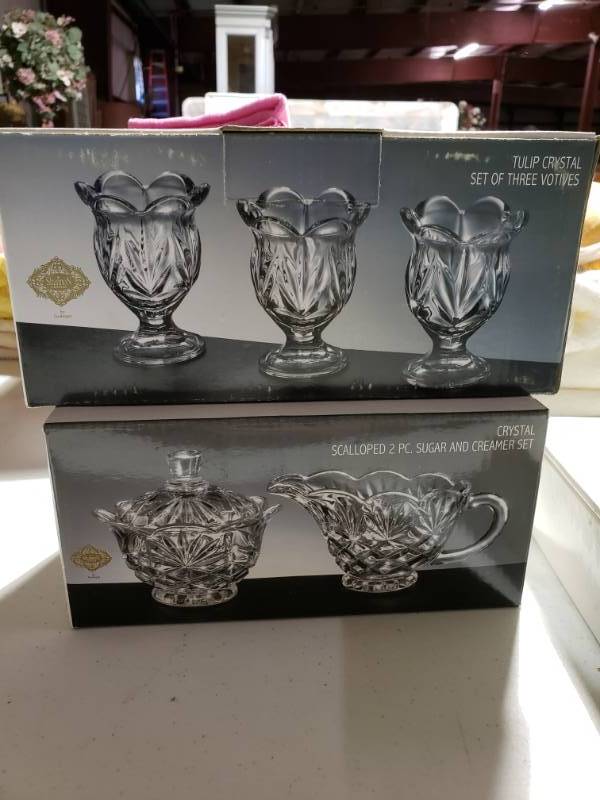 lot 7630 image: Crystal and Tulip Crystal Glass Lot