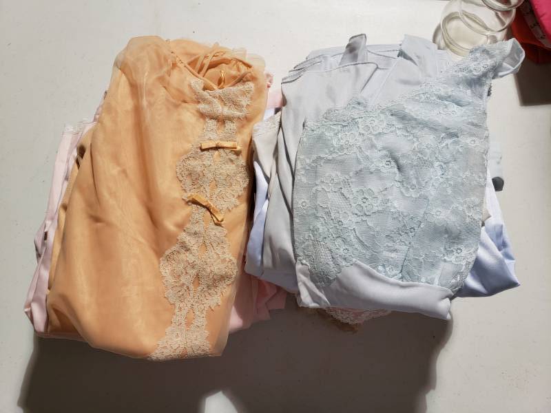 lot 7643 image: Lot of 14 Vintage Lace Nightgowns