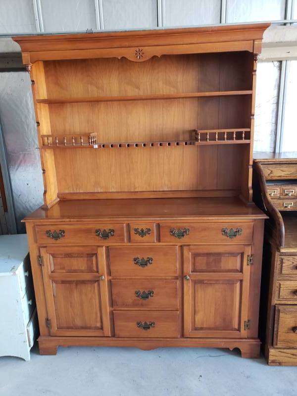 Young Republic Maple Credenza And Hutch Heading South For Winter