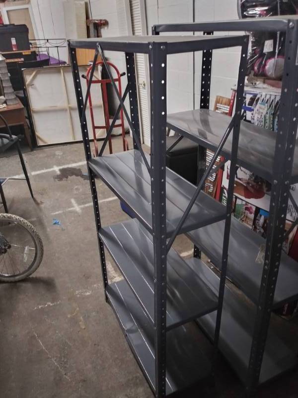 lot 1629 image: Metal Garage Shelving Unit