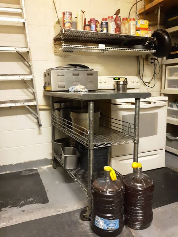 lot 9671 image: Prep Table On Casters