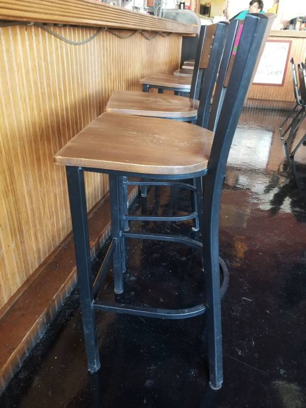 lot 9698 image: 2 Bar Height Chairs