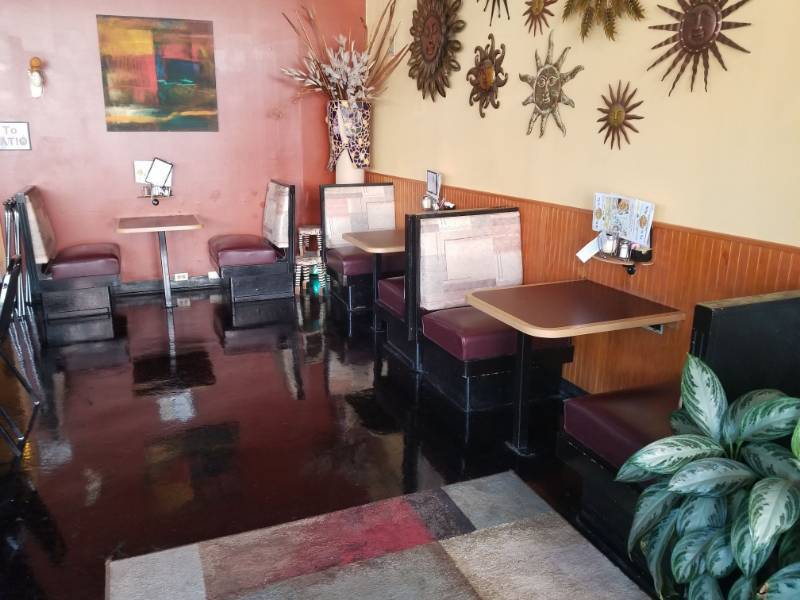 lot 9710 image: (3) Small Booths and Tables