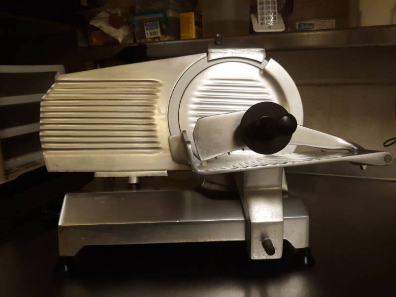 lot 9712 image: Globe Chefmate Slicer Model C10 Serial 200164