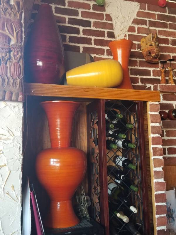 lot 9715 image: (4) Decorative Vases