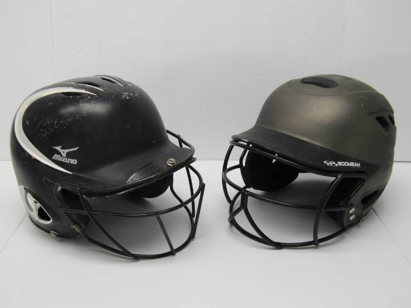 lot 2985 image: 2 Batting Helmets-  $49.99 per  Retail  Baseball Softball With Masks