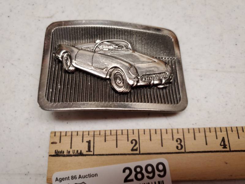 lot 2899 image: 1980 Belt Buckle   Ford Enthusiast  Old Thunderbird  T-Bird Car