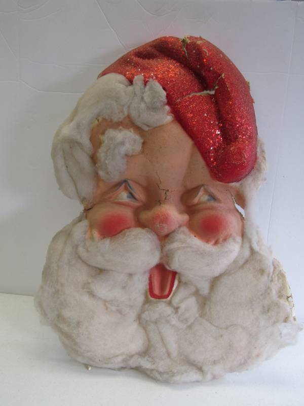 lot 3108 image: Large Vintage Pulp Paper Santa Head Wall Hanging  26 Tall