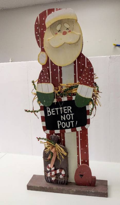 lot 3150 image: 3 ft Tall Better Not Pout Wood Santa