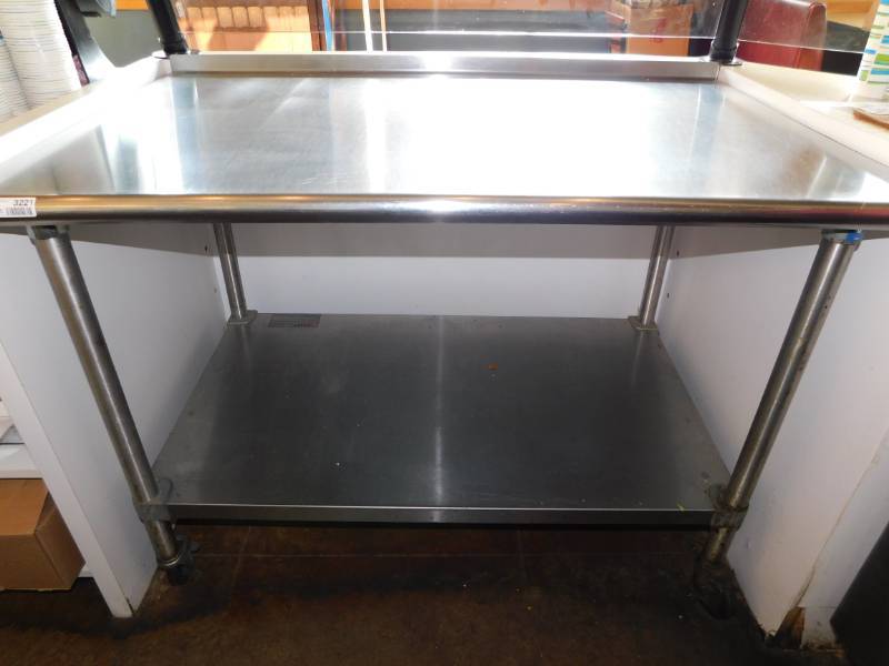 lot 3221 image: Eagle Stainless Steel Table