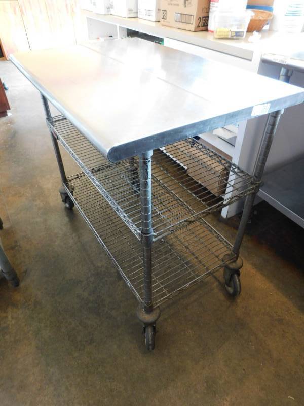 lot 3222 image: Stainless Steel Table