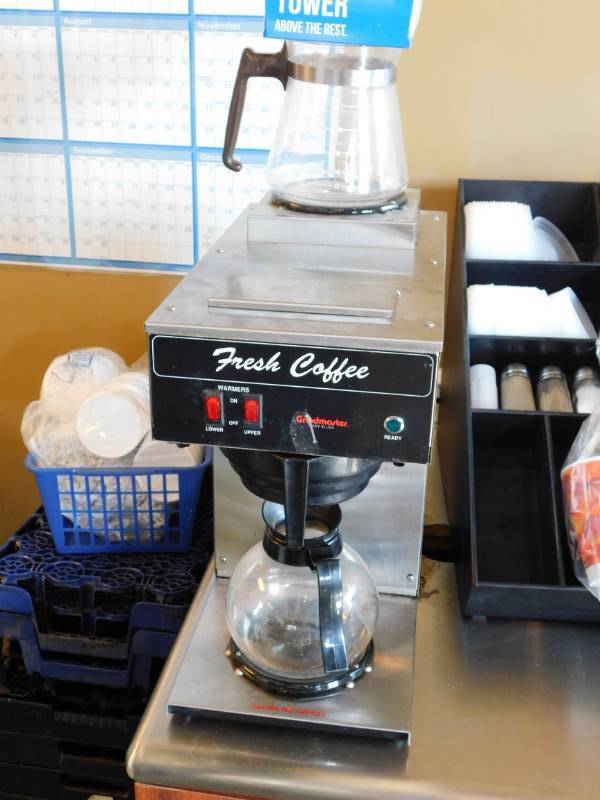 lot 3247 image: Grindmaster Pourover Coffee Maker