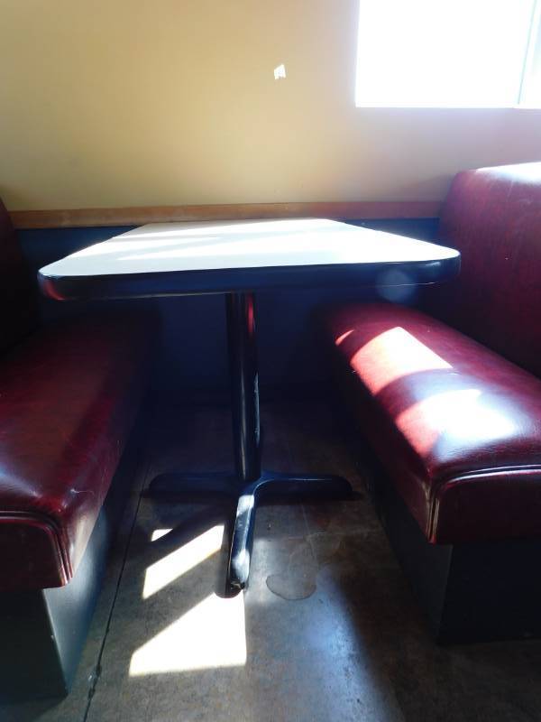lot 3258B image: Booth Table w Metal Base
