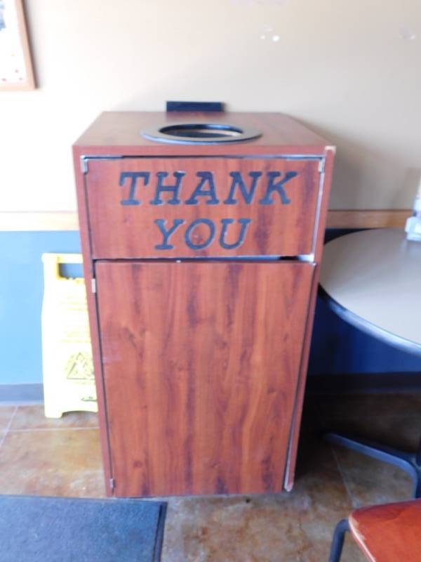 lot 3262 image: Trash Can Dump Station