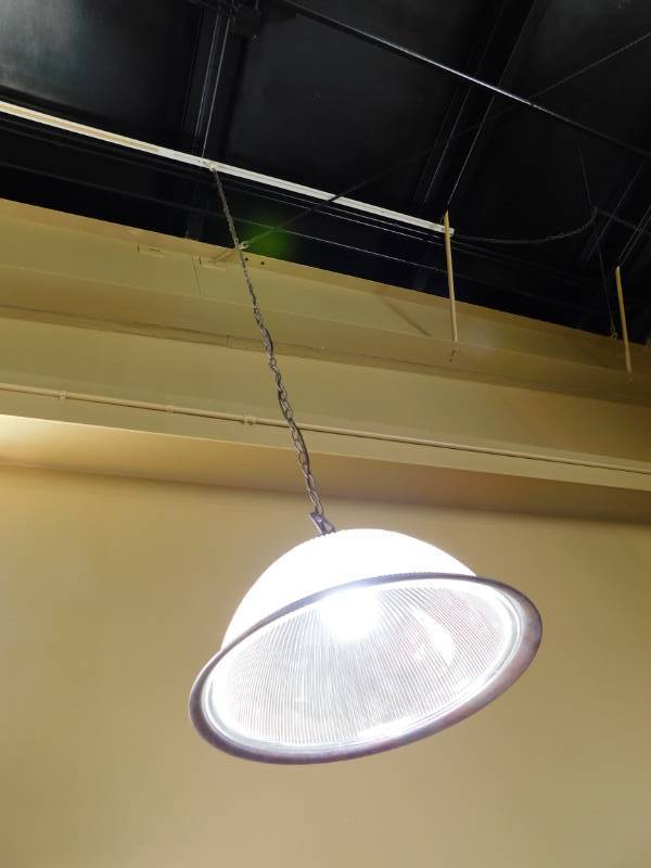 lot 3268 image: 2 Hanging Glass Lights wTrack