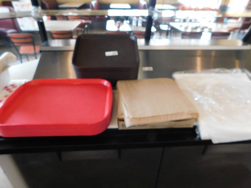 lot 3285 image: Lot of Serving Trays and Paper Wraps
