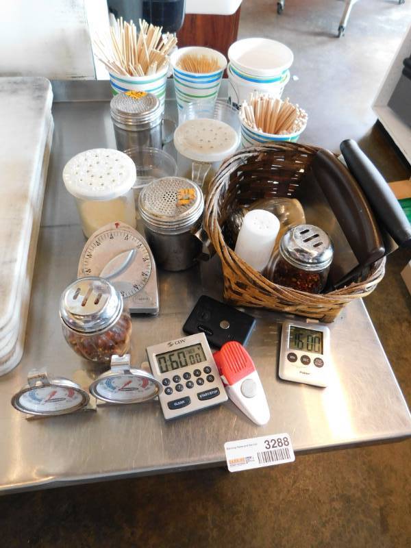 lot 3288 image: Lot of Misc. Thermometers and Shakers