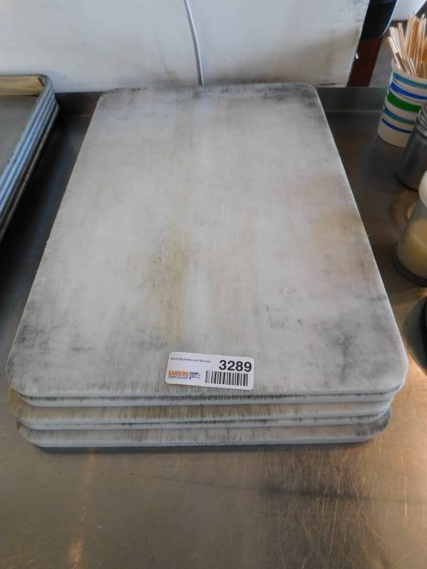 lot 3289 image: 6 Cutting Boards