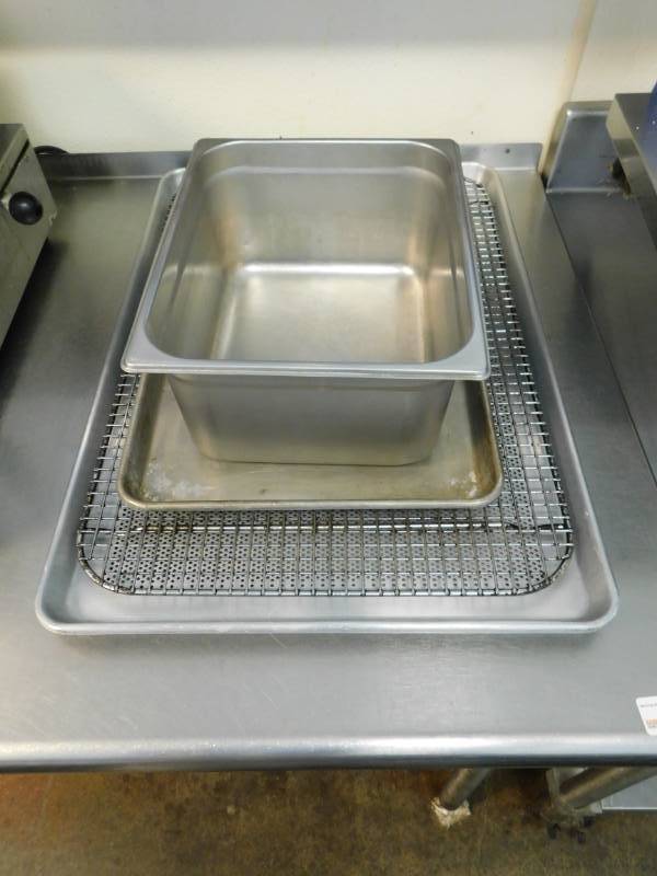 lot 3292 image: Full Size Perforated Sheet Pan wExtras