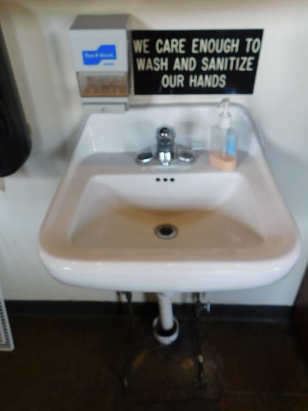 lot 3300 image: Wall Mount Hand Sink