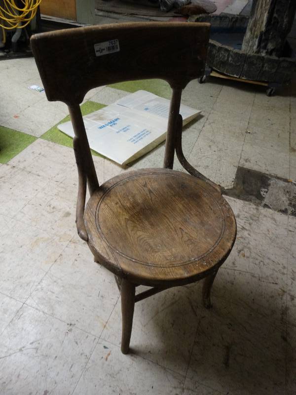 lot 7637 image: Old wood chair