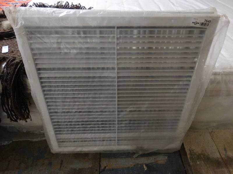 lot 7645 image: 2 new metal ac grates