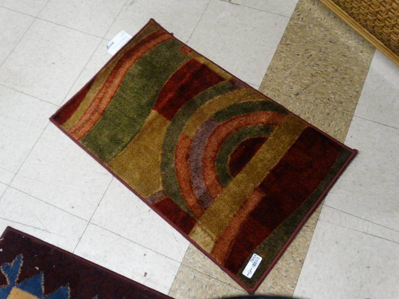 lot 7654 image: Floor mat