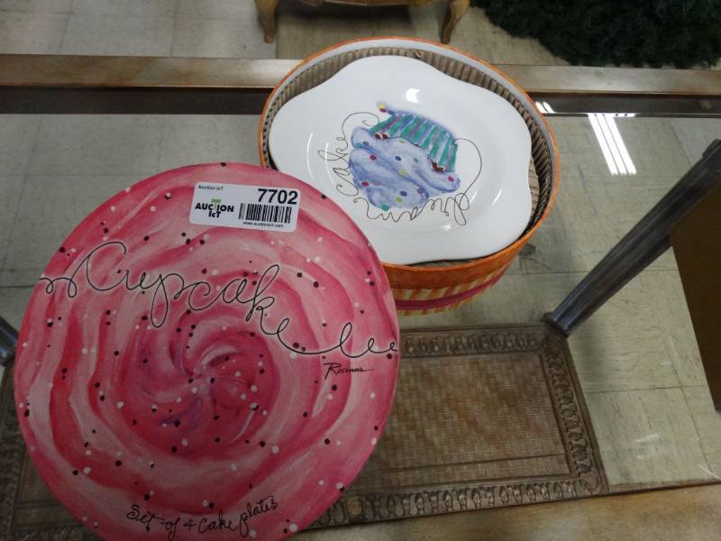lot 7702 image: 3 pc dessert plates w box