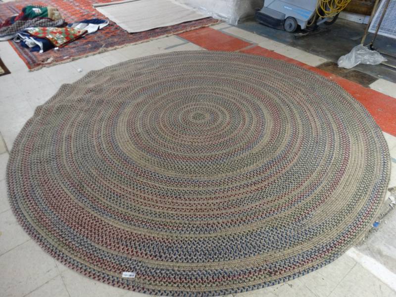 lot 7758 image: Large Round Area Rug  99
