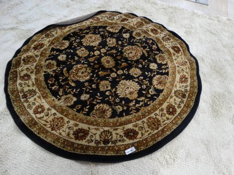 lot 7763 image: Round Black Rug